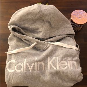 Women’s L Calvin Klein performance hoodie
